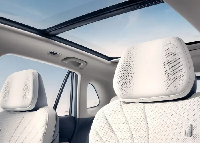 Panoramic Power Sunroof — Geely EX5